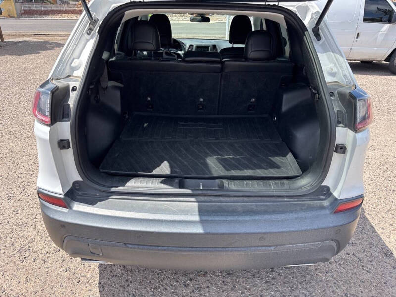 2019 Jeep Cherokee Latitude Plus