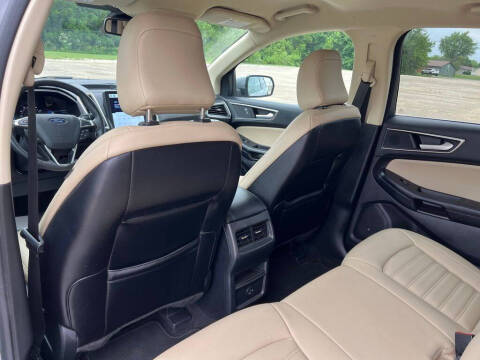 2022 Ford Edge SEL
