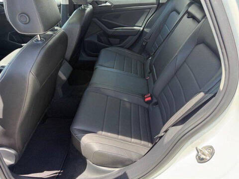 2023 Volkswagen Jetta SE