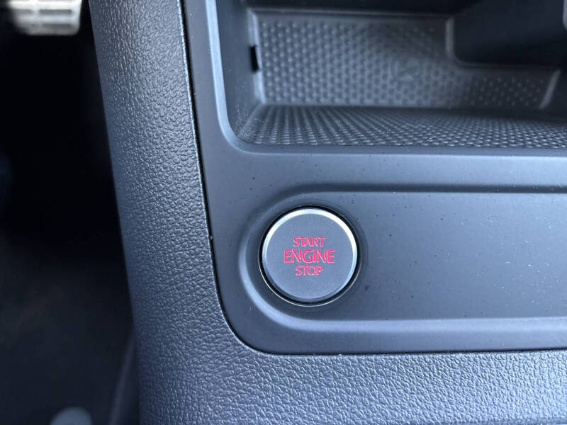 2017 Volkswagen Tiguan 2.0T S 4Motion