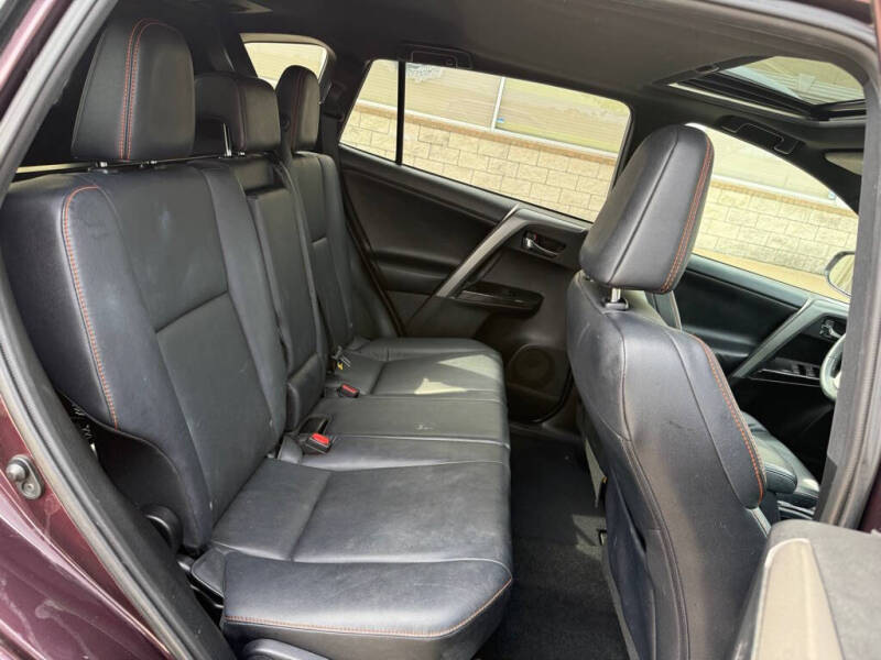 2016 Toyota RAV4 SE
