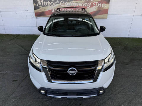 2022 Nissan Pathfinder Platinum