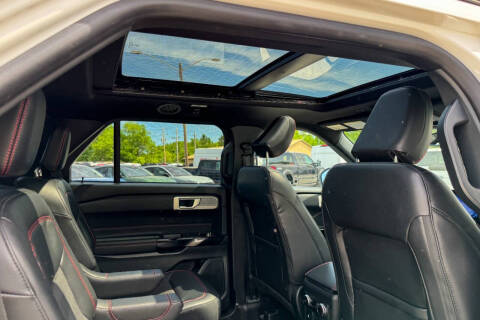 2023 Ford Explorer ST-Line