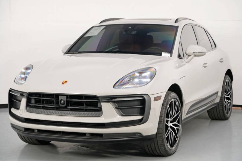 2023 Porsche Macan