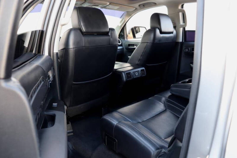 2014 Toyota Tundra Platinum