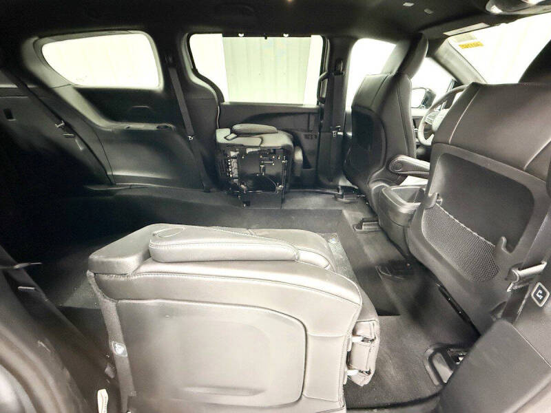 2025 Chrysler Pacifica Pinnacle