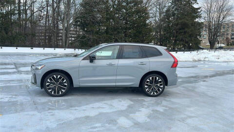 2026 Volvo XC60 B5 Ultra