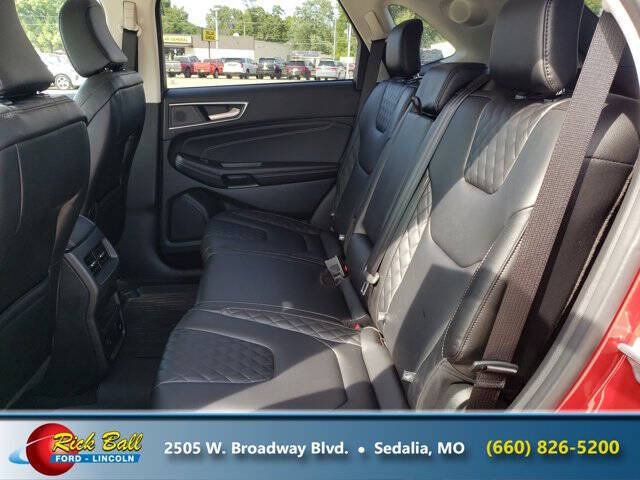 2023 Ford Edge Titanium