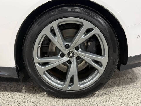 2022 Audi e-tron GT quattro Prestige