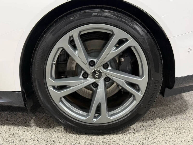 2022 Audi e-tron GT quattro Prestige