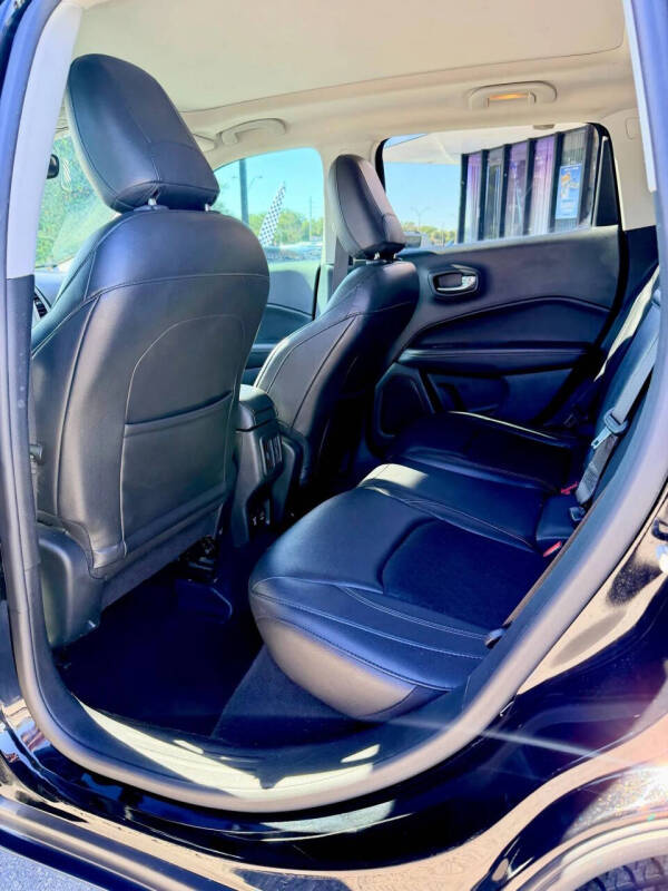 2017 Jeep Compass Latitude