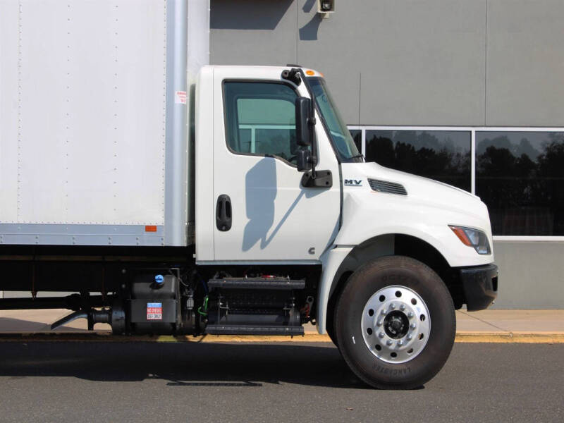 2025 International MV607