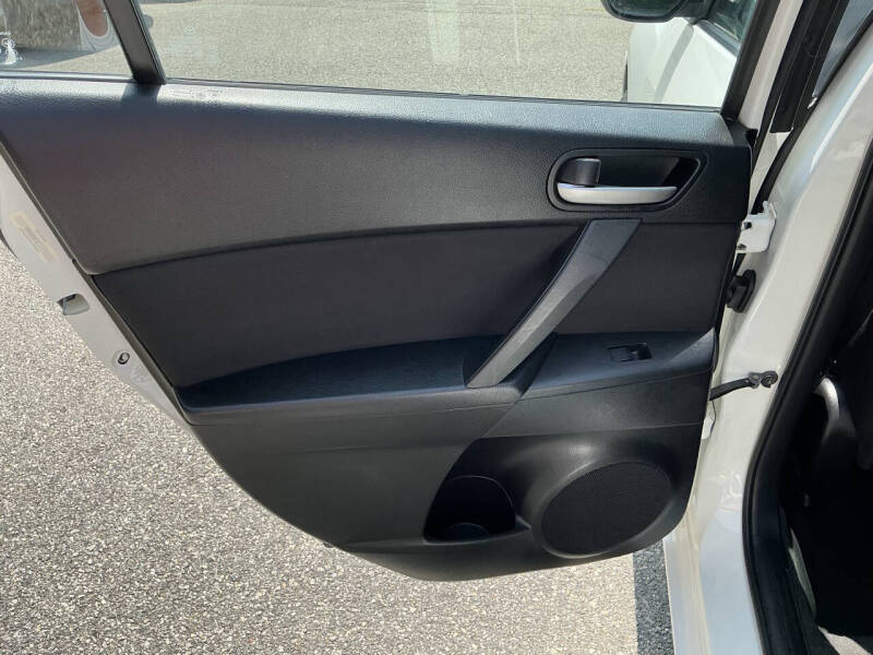 2010 Mazda MAZDA3 i Sport