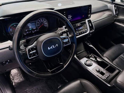 2023 Kia Sorento Hybrid EX