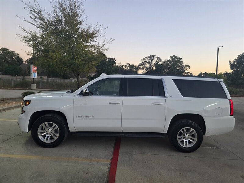 2017 Chevrolet Suburban LT