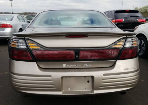 2004 Pontiac Bonneville SE