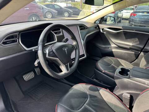 2013 Tesla Model S Performance