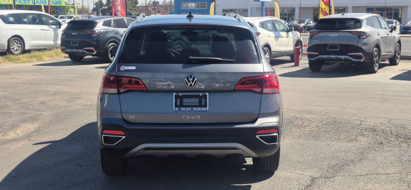 2024 Volkswagen Taos SE