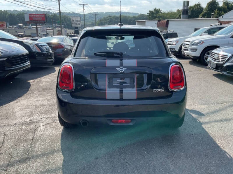 2019 MINI Hardtop 4 Door Cooper