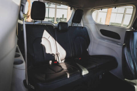 2019 Chrysler Pacifica Touring L