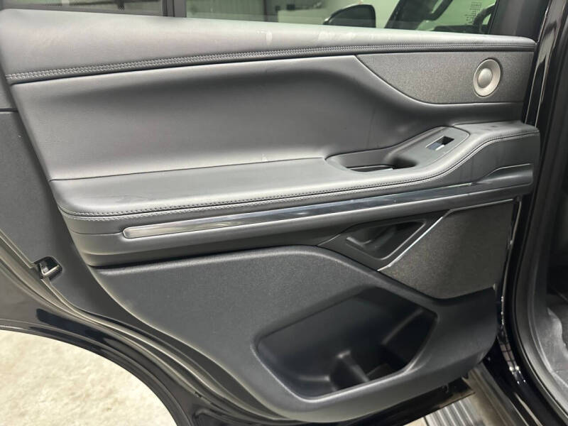2025 Lincoln Navigator Reserve