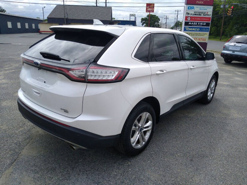 2015 Ford Edge SEL photo 5