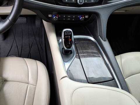 2018 Buick Enclave Essence