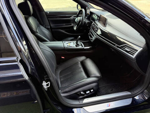 2019 BMW 7 Series 740i