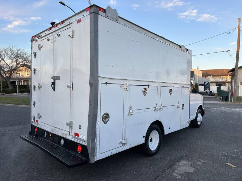 2005 Chevrolet Express 3500