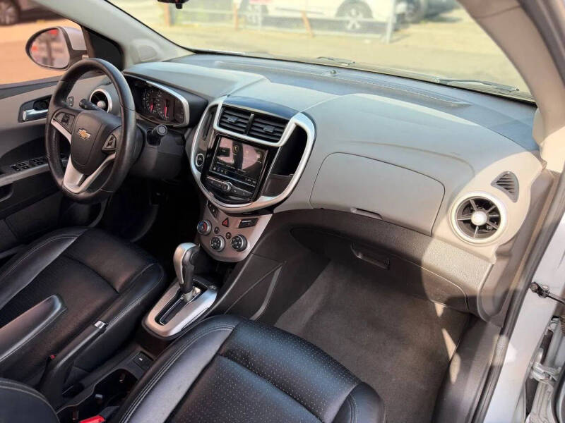 2018 Chevrolet Sonic Premier Auto