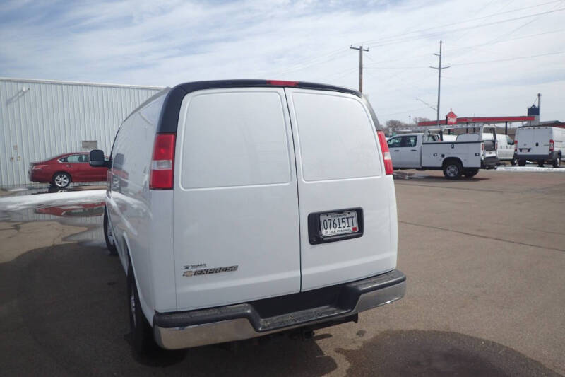 2019 Chevrolet Express 2500