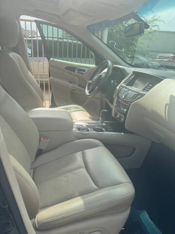 2016 Nissan Pathfinder S