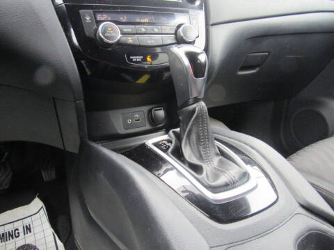 2018 Nissan Rogue S