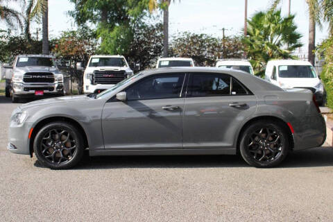 2019 Chrysler 300 S