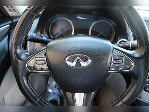 2017 Infiniti Q50 3.0T Signature Edition