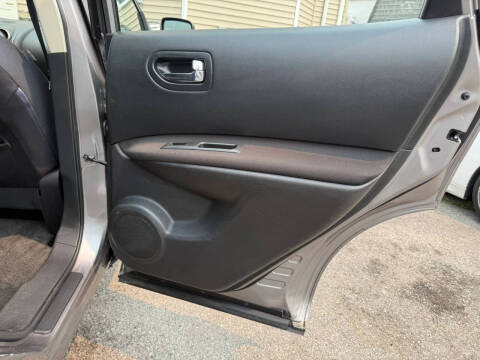 2014 Nissan Rogue Select S