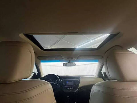 2013 Toyota Avalon XLE