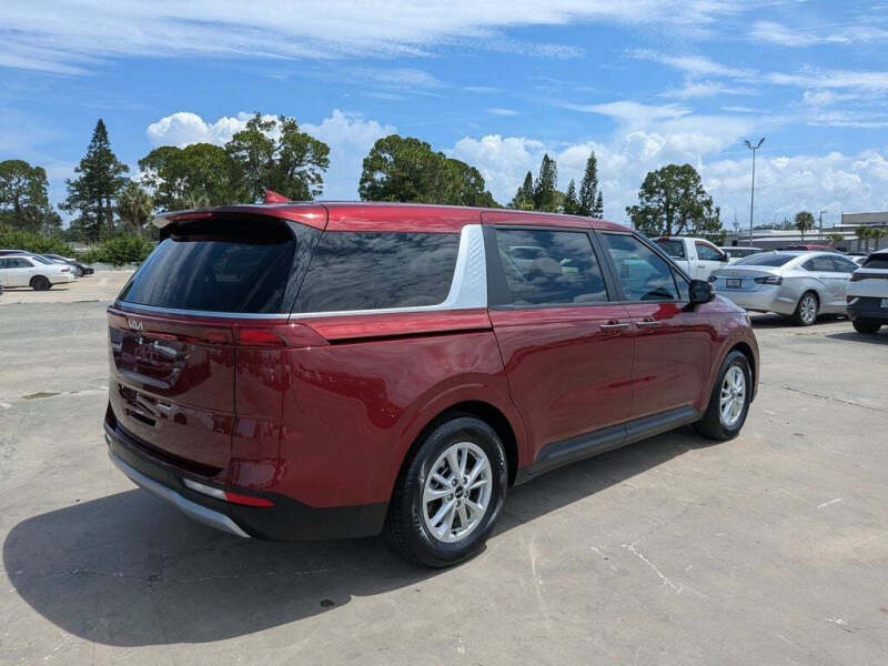 2024 Kia Carnival