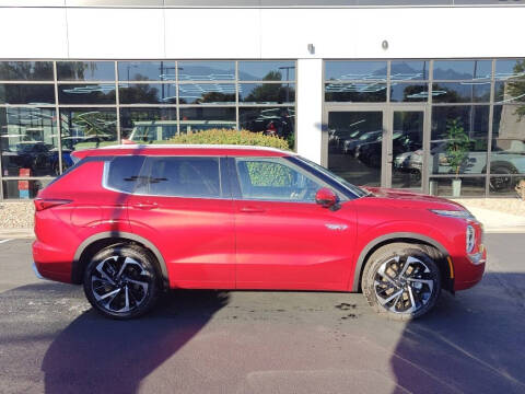 2025 Mitsubishi Outlander PHEV SEL