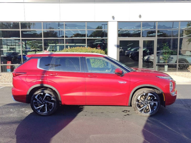 2025 Mitsubishi Outlander PHEV SEL