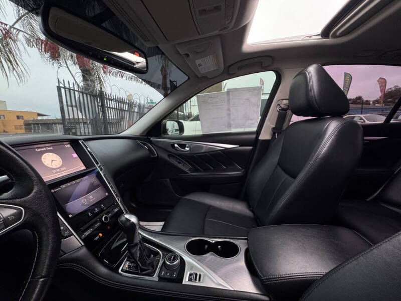 2016 Infiniti Q50 2.0T