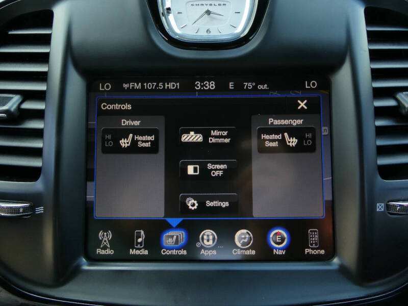 2015 Chrysler 300 S