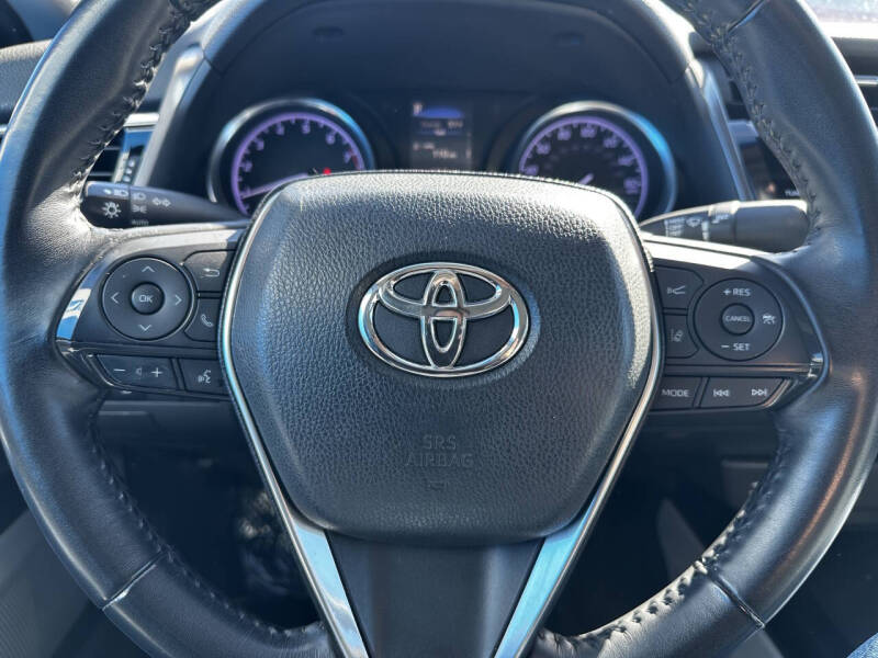 2018 Toyota Camry SE