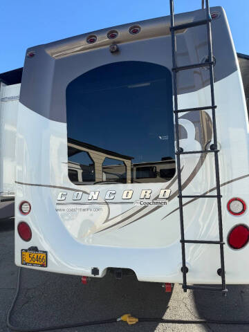 2013 Coachmen RV Concorde 300TS