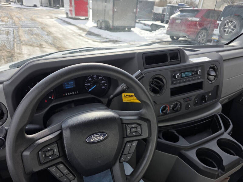 2023 Ford E-Series E-350 SD