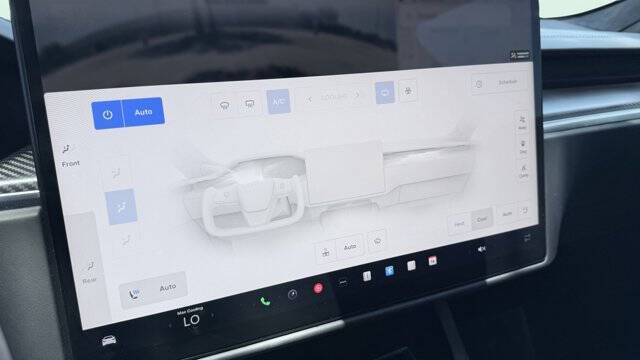 2025 Tesla Model S Plaid