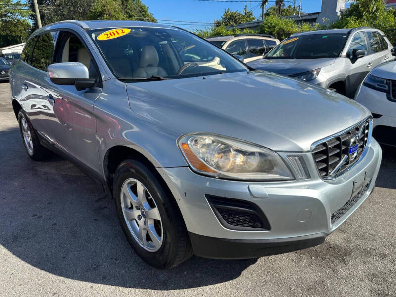 2012 Volvo XC60 3.2 Platinum