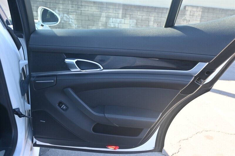 2013 Porsche Panamera S