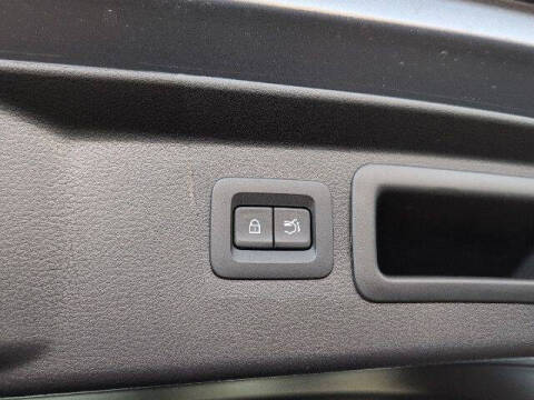 2025 Mazda CX-50 2.5 S Premium Plus