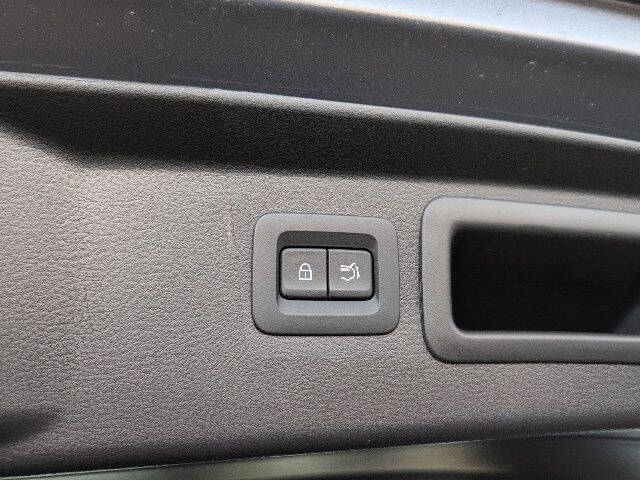 2025 Mazda CX-50 2.5 S Premium Plus